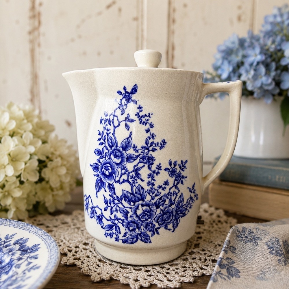 Vintage Blue White Floral Ceramic Electric Teapot Cottagecore Farmhouse MCM